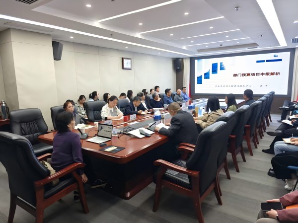 深化學習教育 深耕能力建設——農(nóng)墾中心舉辦2025年第二期“農(nóng)墾學堂”